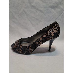 Guess WGwills2 Black Satin Peep Toe Pump Heels Size 9M